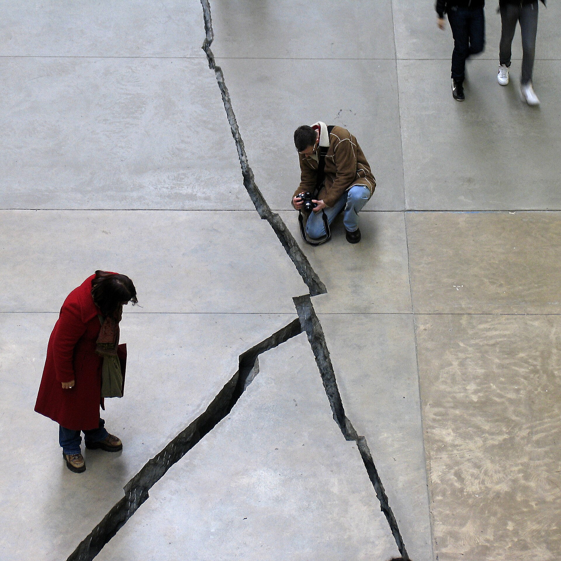 Shibboleth crack in the Tate Modern Turbine Hall